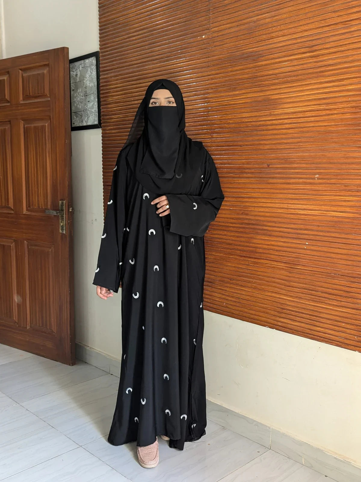 Women's Abaya - Smart Essential
